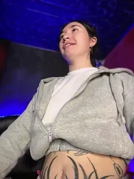 Sophie LS online show from April 24, 12:30 pm