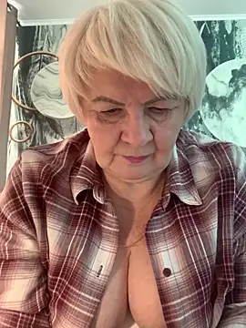 Laura Millf online show from February 24, 10:36 am