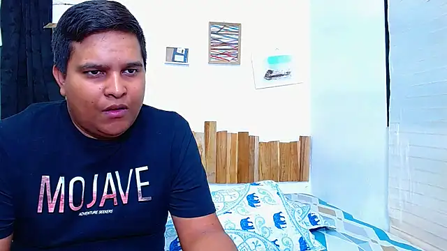 lucasandSofi online show from November 9, 11:33 pm