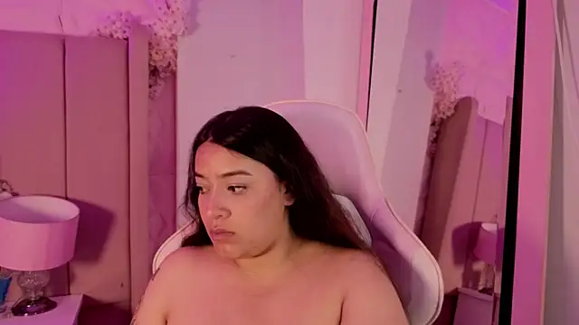 MollyBigBoobs12 online show from June 5, 8:26 pm