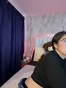 IsabellaAnngel online show from July 16, 2:05 am