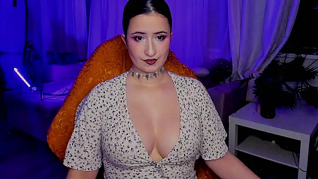 annallurings online show from October 22, 6:02 pm