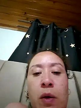 RenataSexy  online show from May 12, 1:36 am
