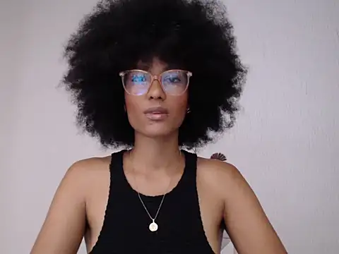 violettamartins online show from June 5, 9:32 pm