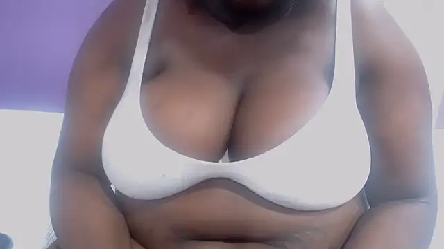 DARKGIANTMELANIN online show from April 26, 6:16 pm