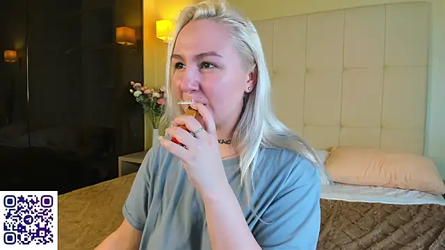 Debbie Taylor online show from March 4, 4:24 pm