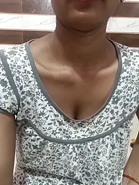 Snapshot of Rajni-Mehra chatting on September 10, 8:25 am Rajni-Mehra online show from September 10, 8:25 am