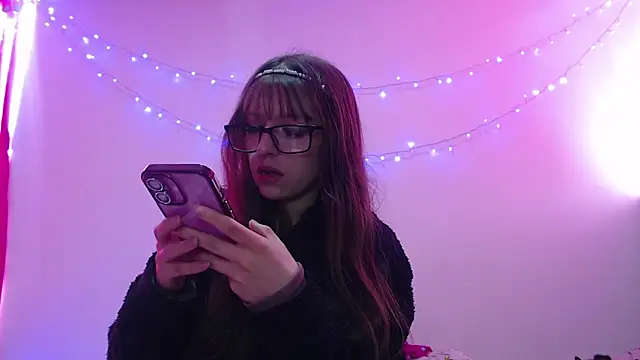 Aurora blossom   online show from December 16, 8:15 pm