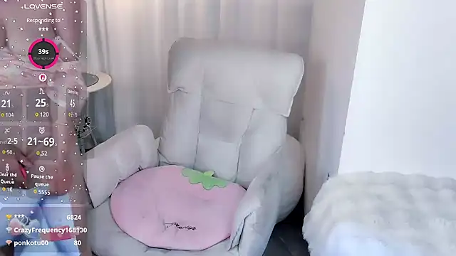 Ailisha66 online show from April 24, 12:30 pm