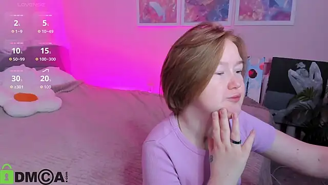 Sara Robinson online show from November 3, 2:37 am