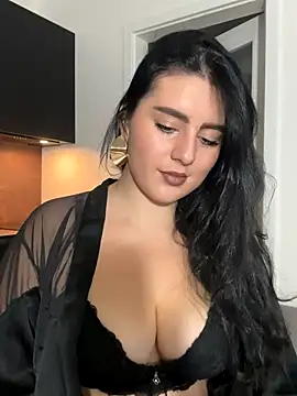 Snapshot of Evelyn___Sweet chatting on October 14, 7:38 pm Evelyn Sweet online show from October 14, 7:38 pm