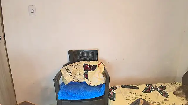 Oh Tique online show from November 28, 7:39 pm