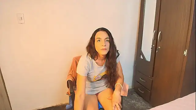 Oh Tique online show from October 22, 6:46 pm