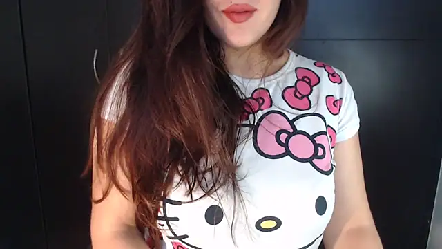 AdharaLujan online show from February 6, 1:03 pm