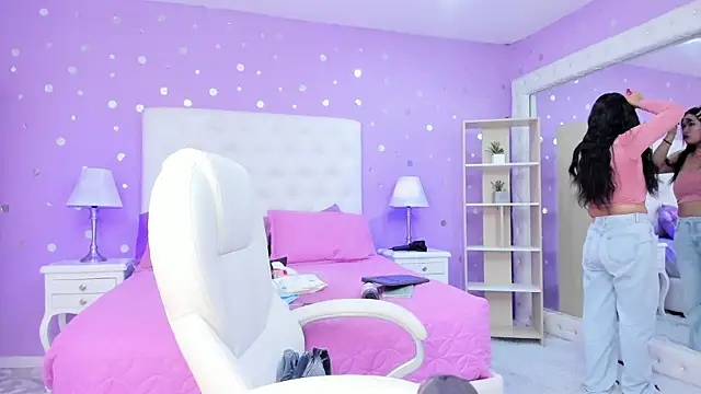 scarlette 15  online show from October 25, 3:47 am