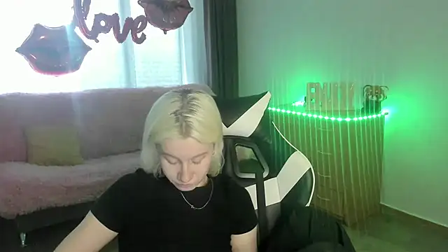 EnigmaSee online show from April 27, 10:01 am