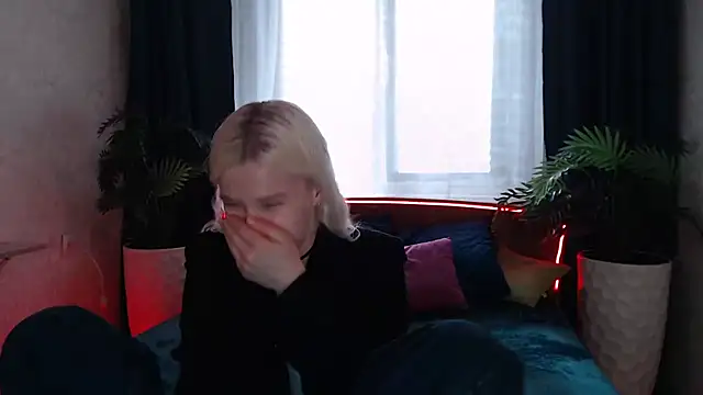 EnigmaSee online show from April 26, 2:20 am