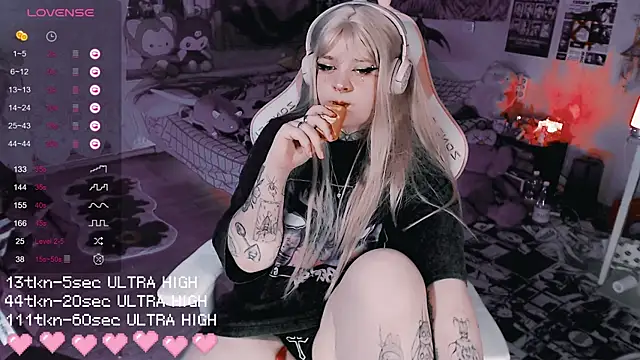 noori  hope online show from November 5, 8:36 pm