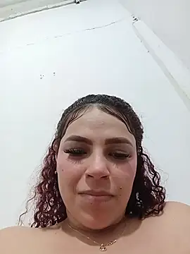 Mommy-Hot online show from April 22, 3:25 am