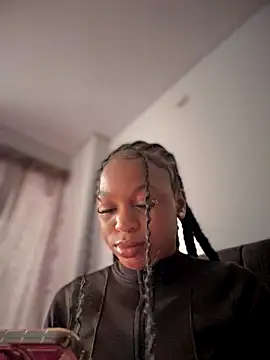 Melany Williams online show from November 6, 2:01 pm