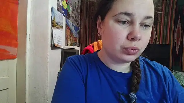 Cora Maro online show from February 10, 10:35 pm