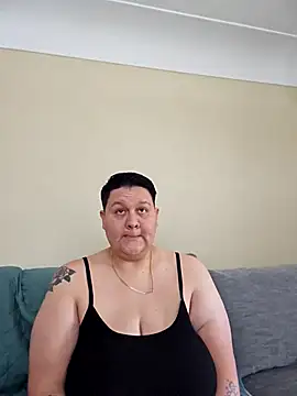 DevilDahm online show from April 16, 9:39 pm