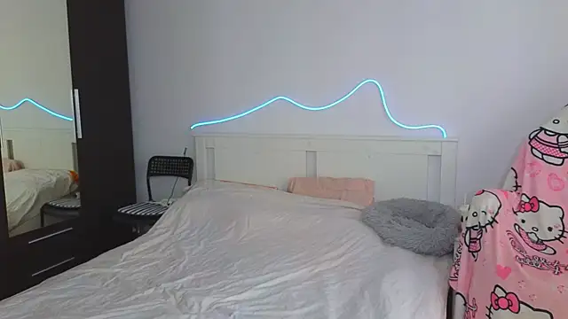 AliceSpark online show from September 18, 12:15 pm