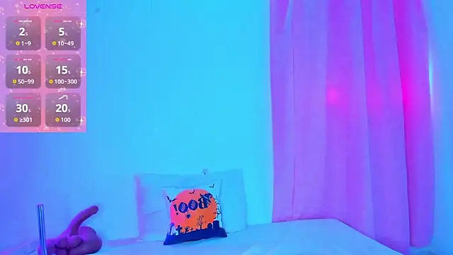 Natasha by online show from November 26, 2:40 pm