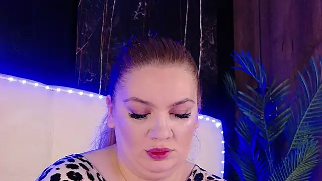 MelanieBrownn online show from April 22, 4:53 am