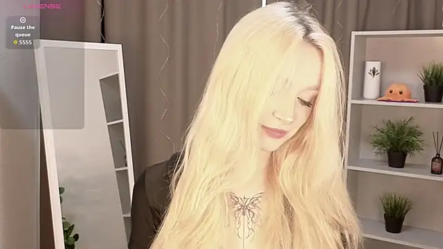 Naughty  Couplles online show from April 26, 3:48 am