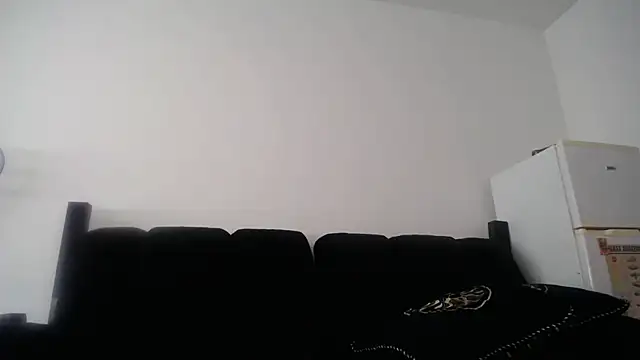 Niquitasparkles online show from February 16, 6:13 am