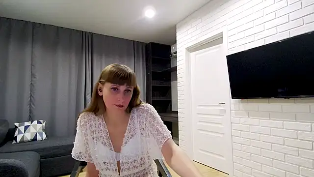 Daniella Lorente online show from March 3, 10:38 pm