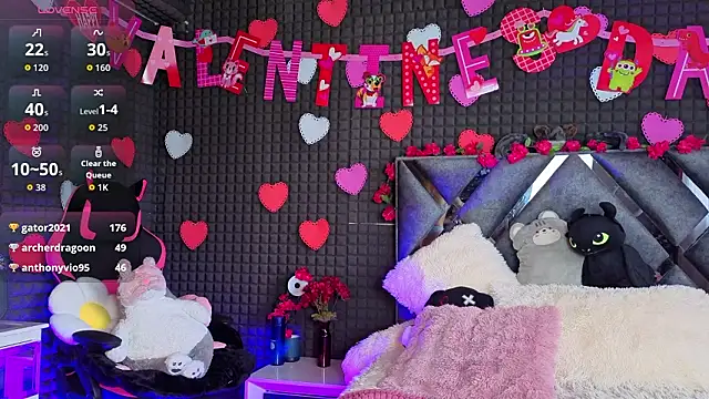 SolBeaumont1 online show from February 2, 8:19 pm