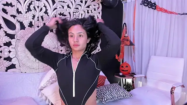 Mindy sweety online show from November 1, 1:04 pm