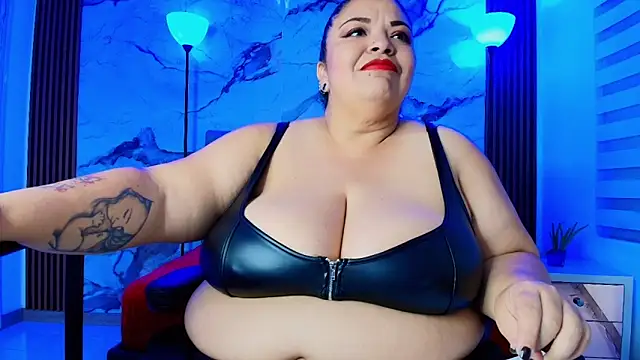 ANAMARIARIOS online show from June 9, 8:19 pm