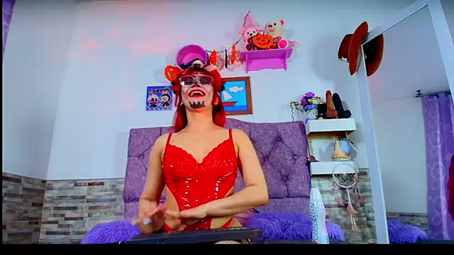 Melannytaylor online show from November 1, 10:58 pm