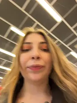 Sunny   Bunny online show from March 18, 1:16 pm