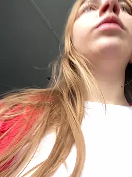 Sunny   Bunny online show from September 20, 8:12 am