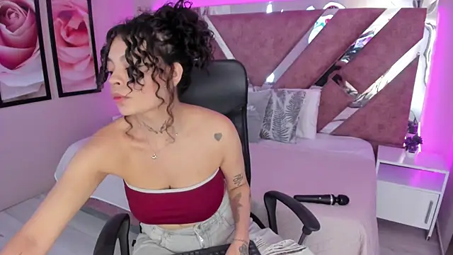 KatherineGomez online show from January 10, 3:00 am