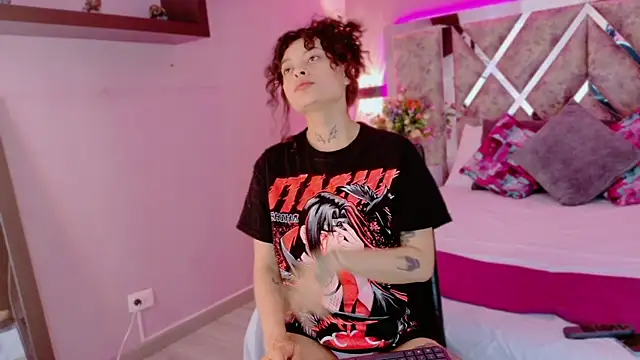 KatherineGomez online show from April 20, 2:25 am