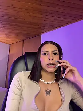 Hilary pinkk online show from March 2, 5:08 am