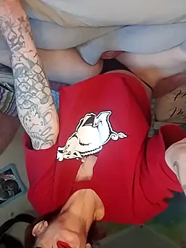 ivylee31 online show from March 12, 10:45 pm