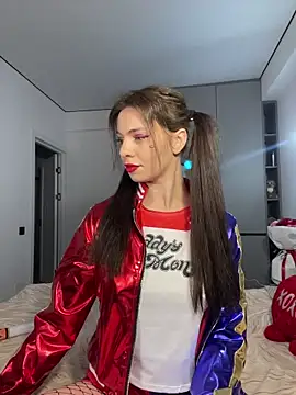 CurlyLara online show from February 7, 10:52 am