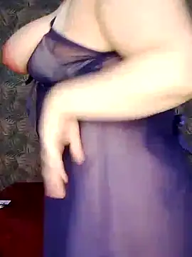 Snapshot of sexy-mariya chatting on October 10, 3:28 pm sexy-mariya online show from October 10, 3:28 pm