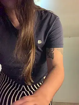 Miss oliviaa online show from December 18, 1:32 am