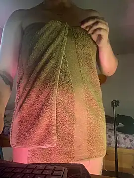 Miss oliviaa online show from April 19, 8:33 pm