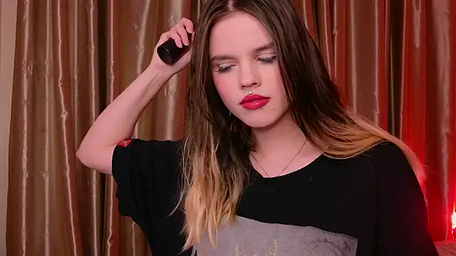 HanaMitsuri online show from April 26, 11:24 pm