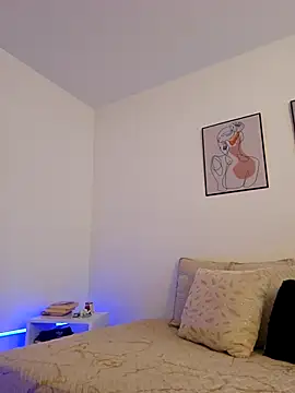 VictoriaEvaans  online show from September 9, 10:20 pm