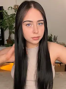  SweetCandyy online show from April 24, 7:27 pm