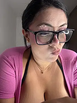 linatarens online show from February 9, 7:32 am